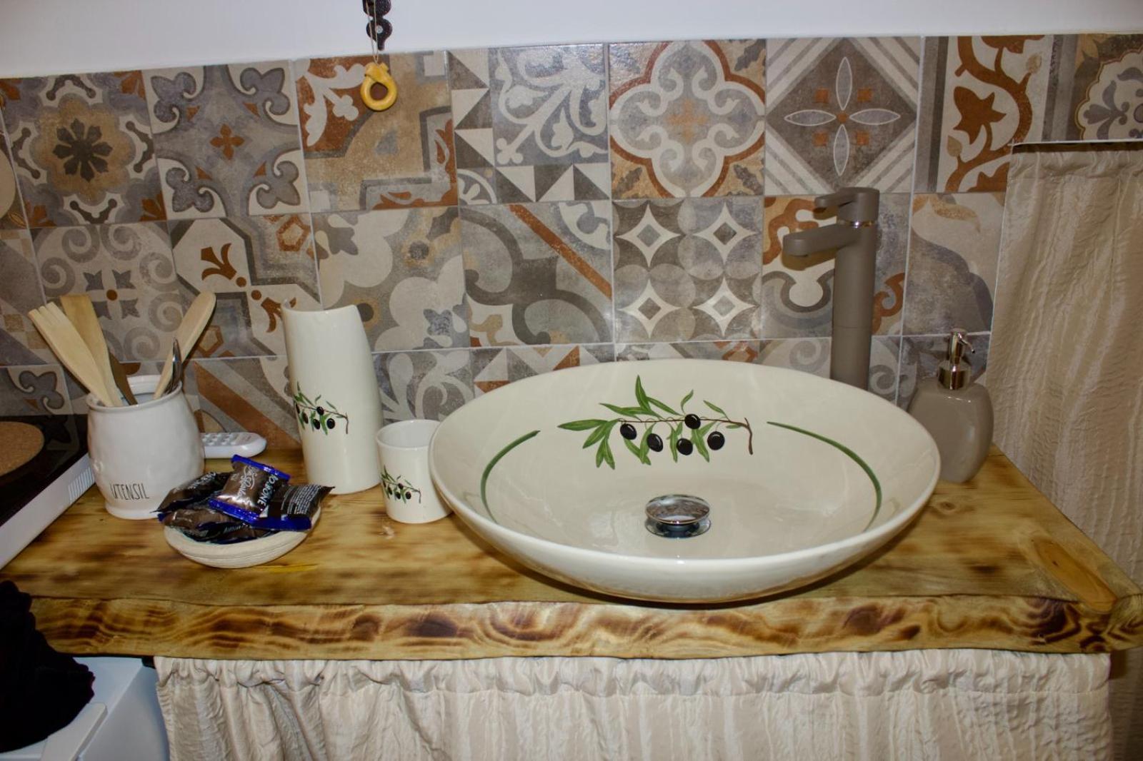 ファザーノNene'アパートメント 部屋 写真
